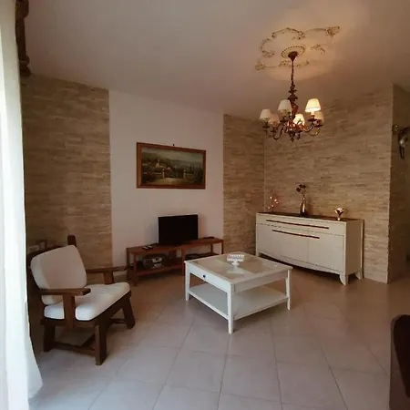 A&t Apartment Castellana Grotte