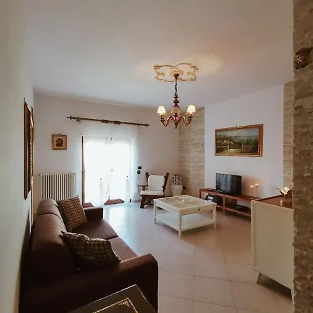 A&t Apartment *